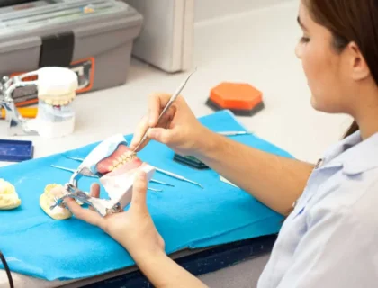 Matériel de Laboratoire Dentaire